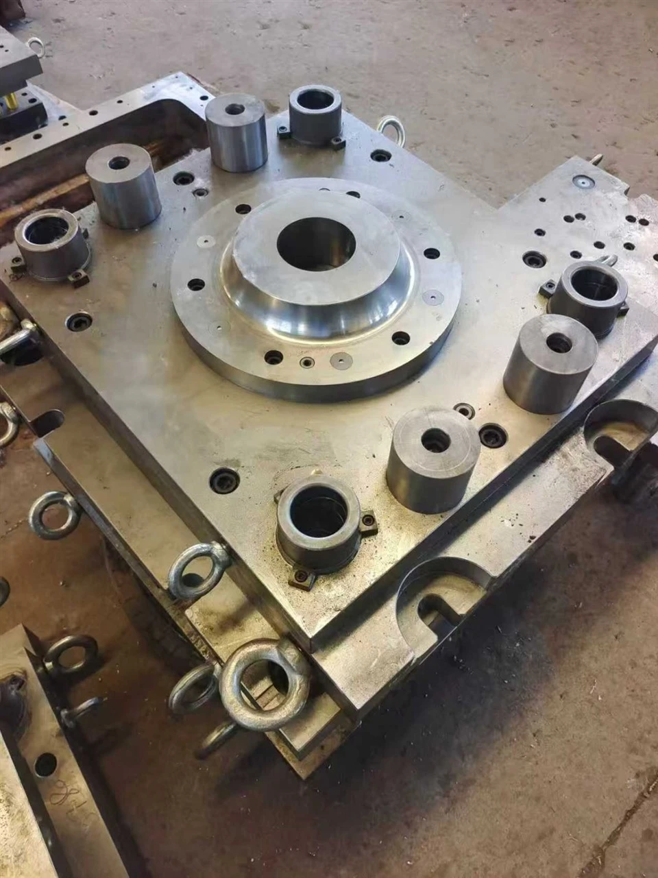 Customizable Metal Stamping And Forming Hardware Molds suppliers